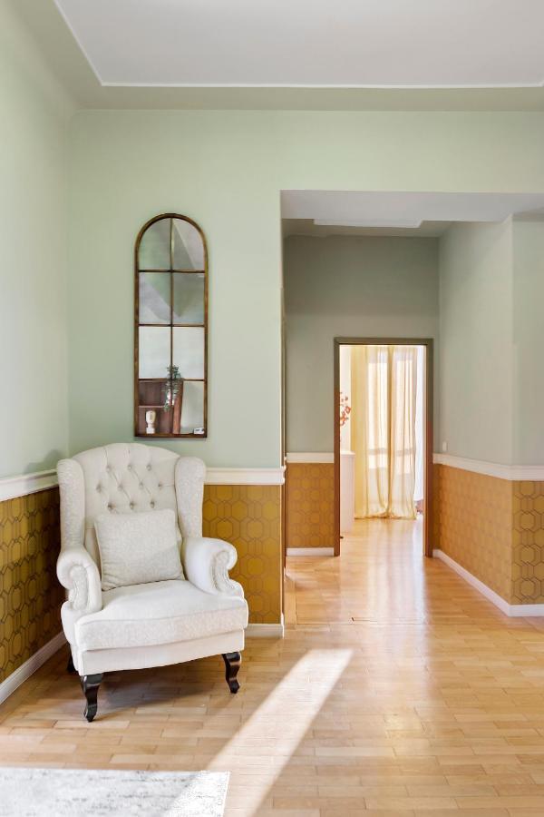 City Heart Retreat Elegant Apartment Bukarest Exterior foto